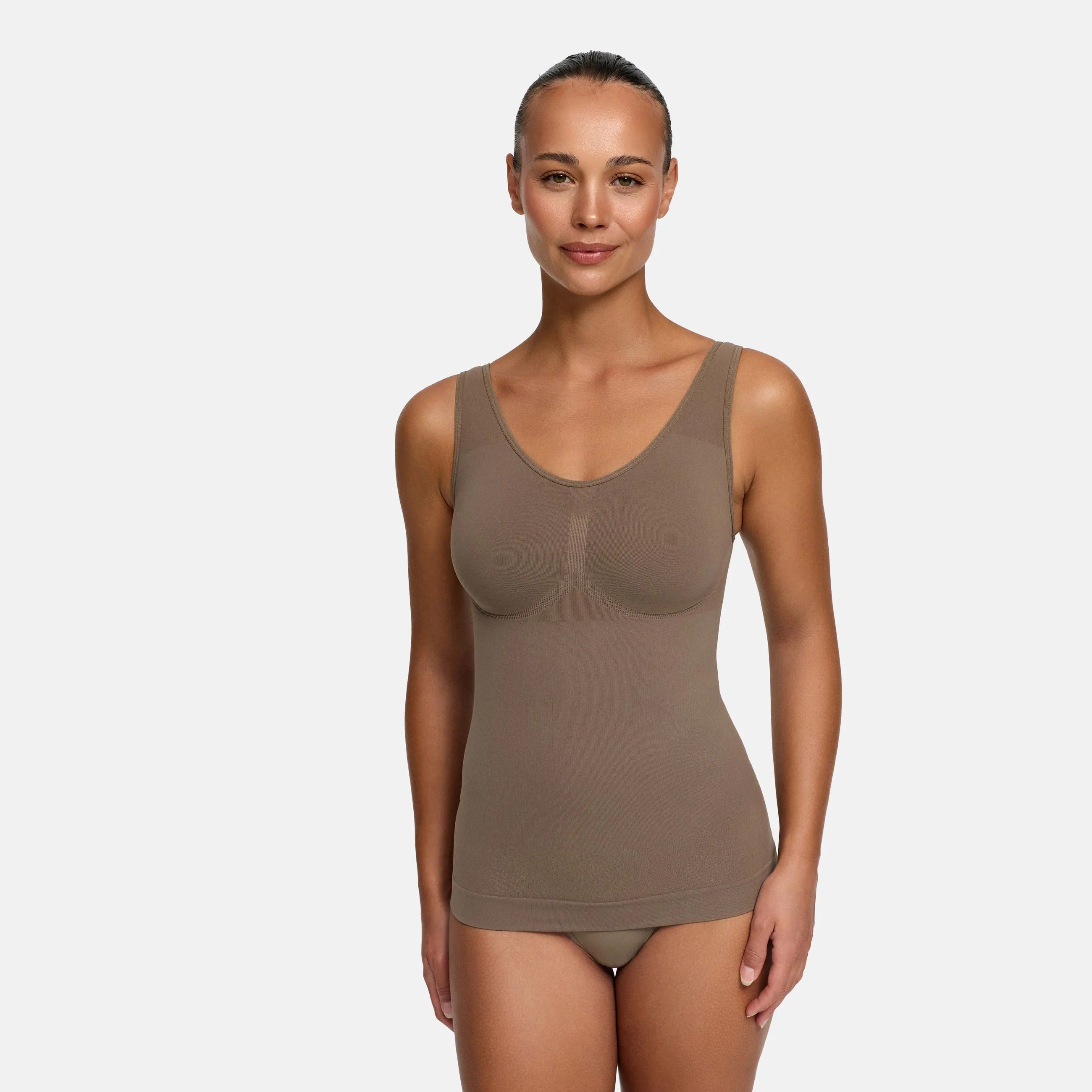 LINA | Camiseta Moldeadora Efecto Esculpido
